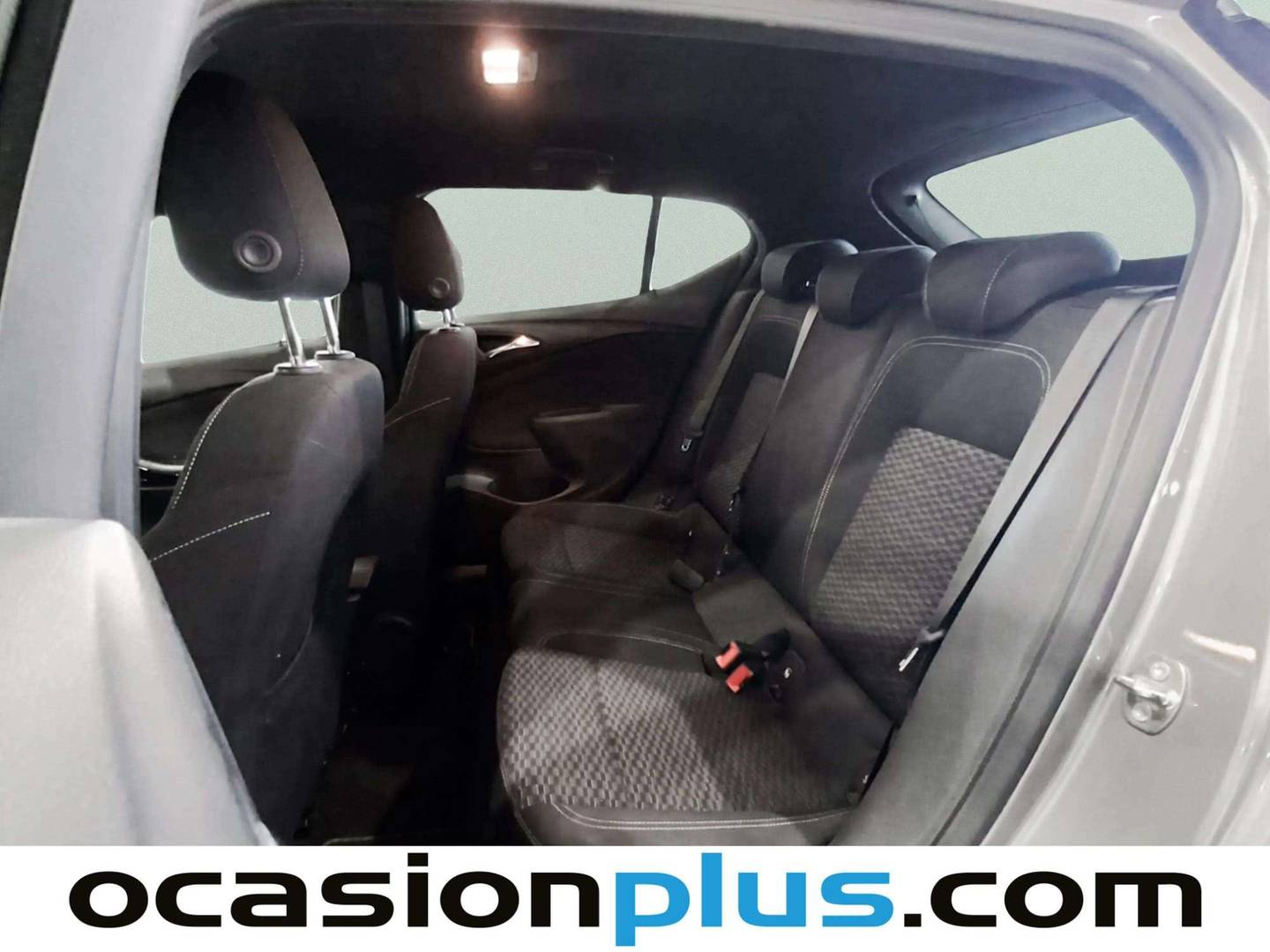 Foto asientos traseros Opel Astra Opel Astra 1.4 Turbo S&S Dynamic (150 CV)