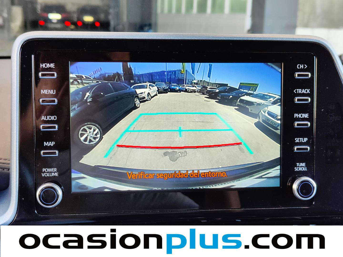 Equipamiento del Toyota C-HR Toyota C-HR 1.8 125H Advance (122 CV)