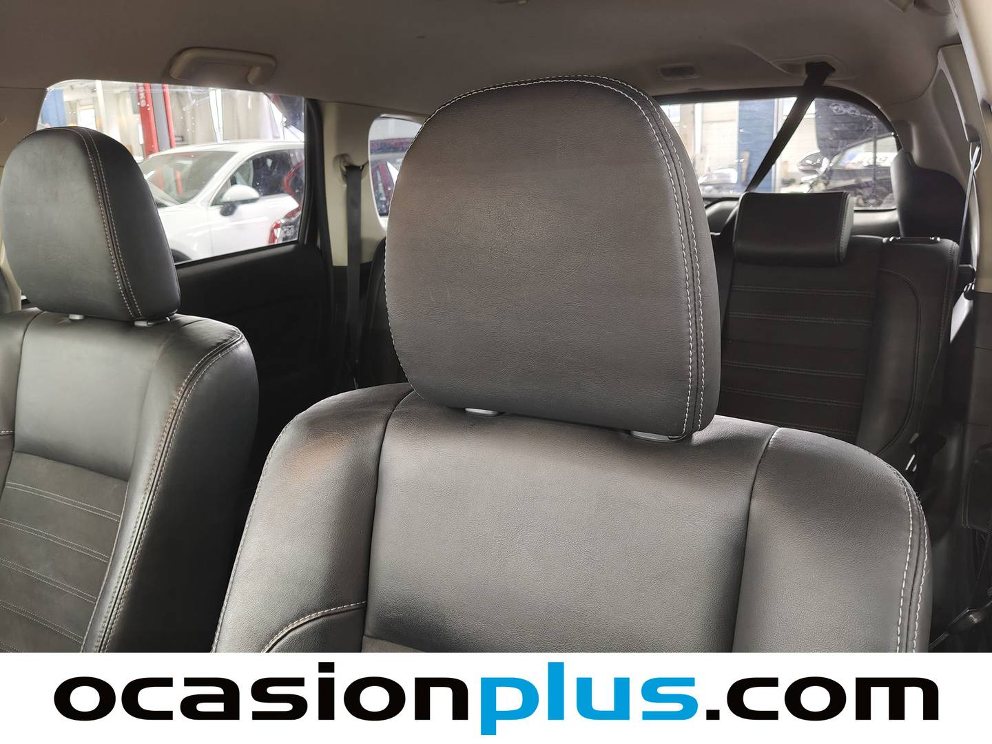 Extras y acabados del Mitsubishi Outlander Mitsubishi Outlander 2.0 PHEV Kaiteki 4WD Auto (203 CV)