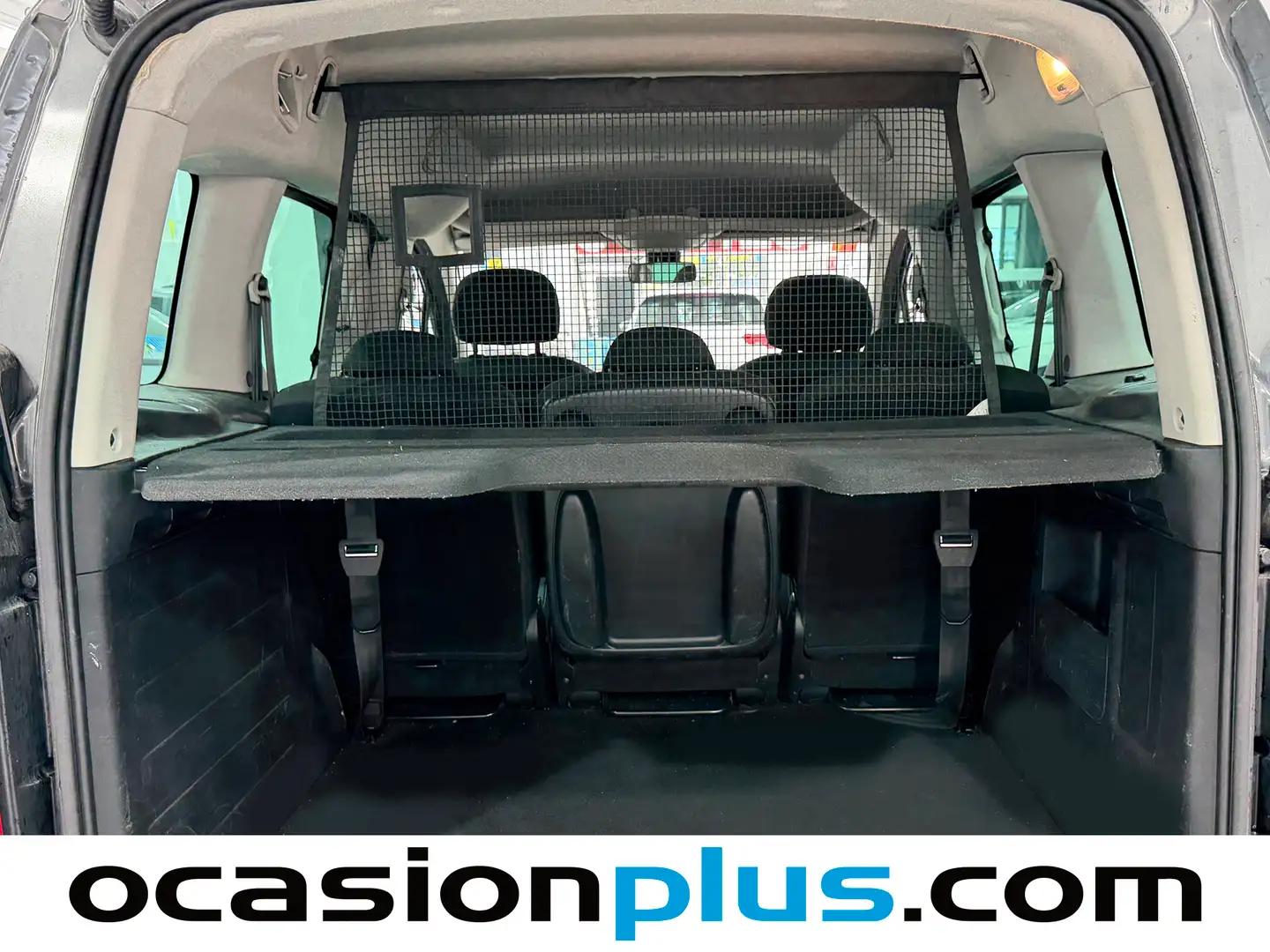 Foto Peugeot Partner Peugeot Partner Tepee BlueHDi 100 Outdoor (100 CV)