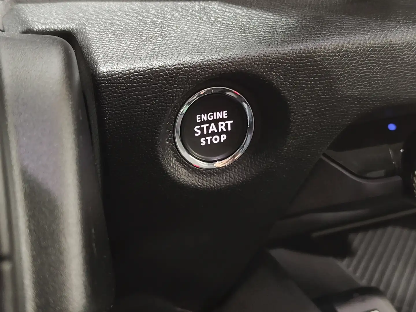 Foto Citroën C4 Citroen C4 BlueHDi 130 S&S Feel Pack EAT8 (130 CV)