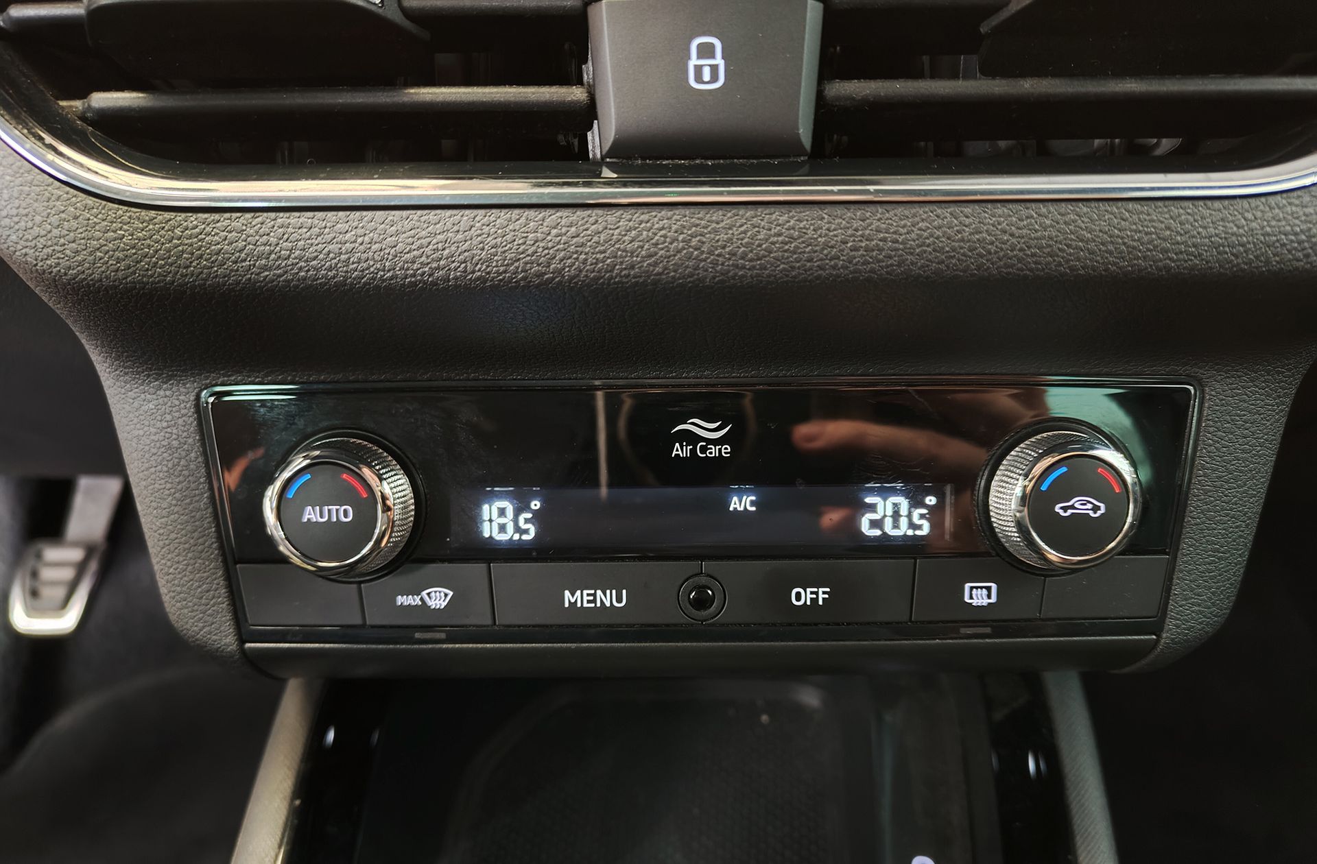 Škoda Kamiq 1.0 TSI Scout - foto 36