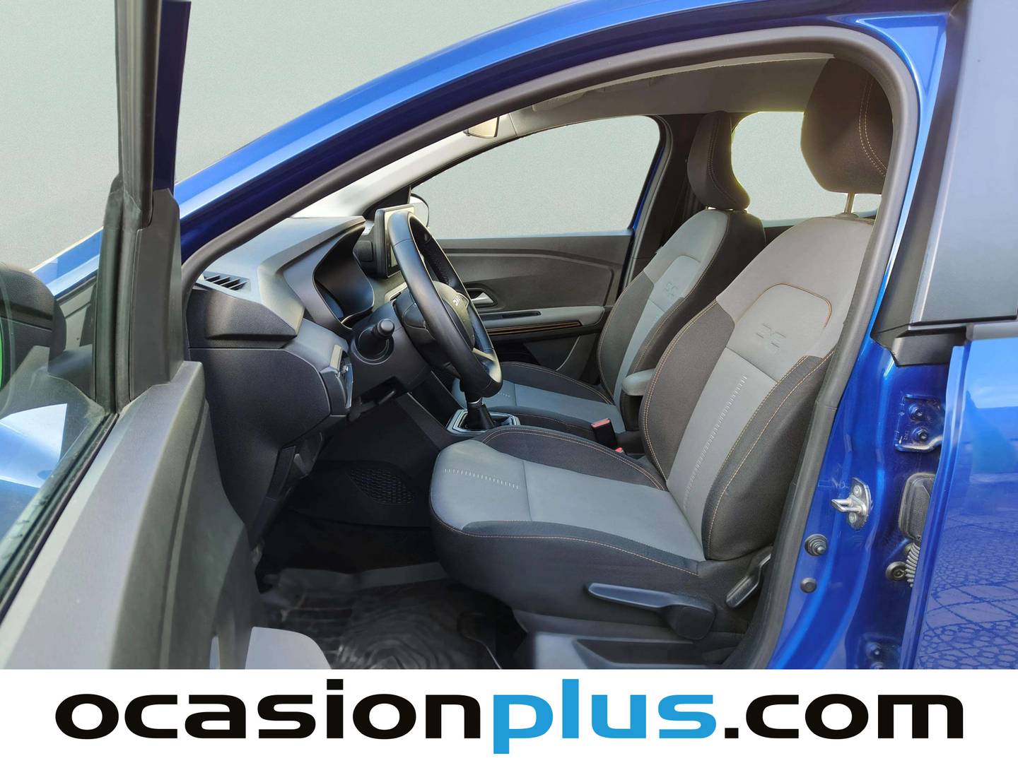 Foto asientos delanteros Dacia Sandero Dacia Sandero Stepway Extreme TCe (91 CV) CVT