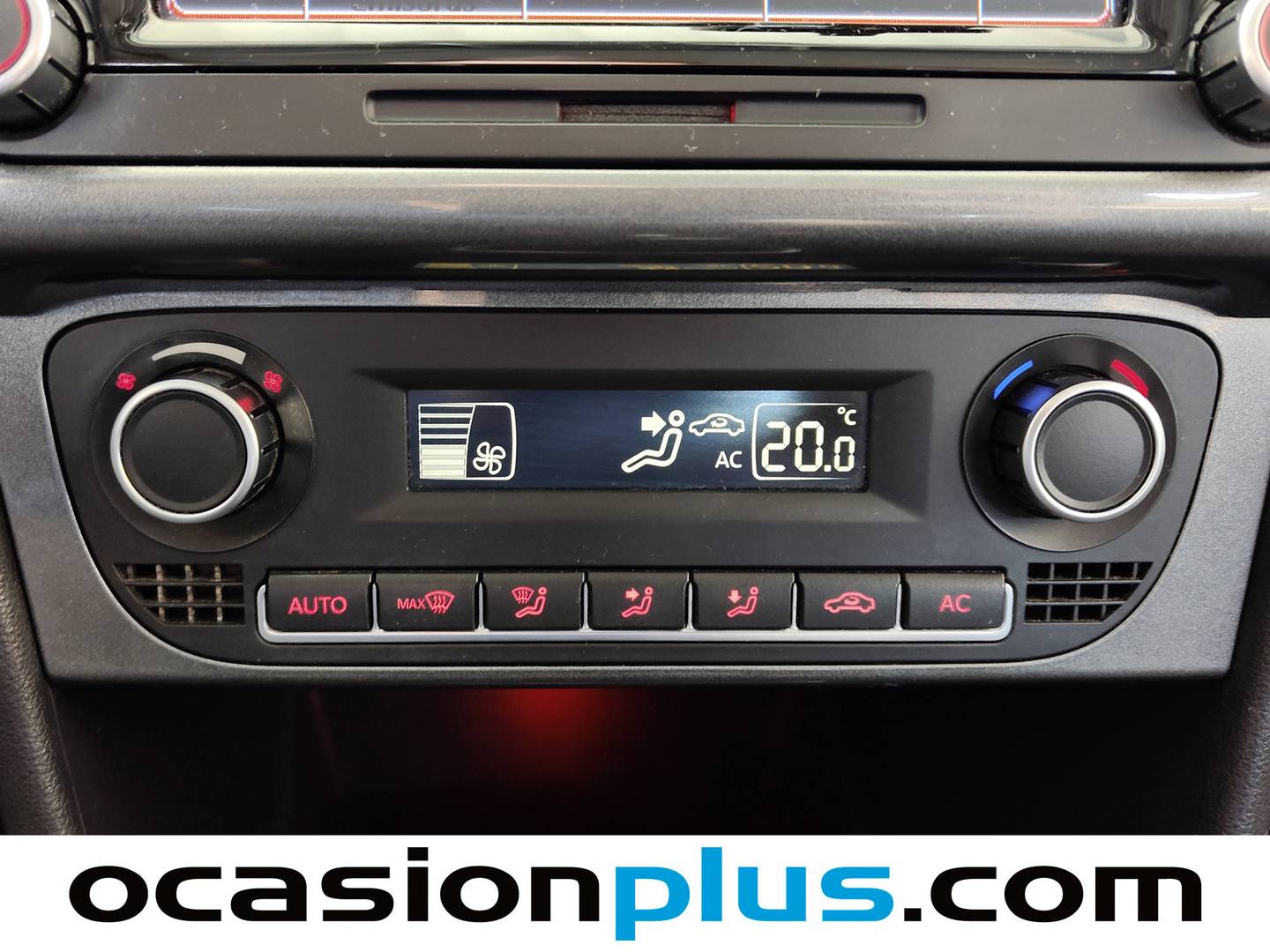 Equipamiento del Volkswagen Polo Volkswagen Polo Sport by R-Line 1.2 TSI (90 CV)