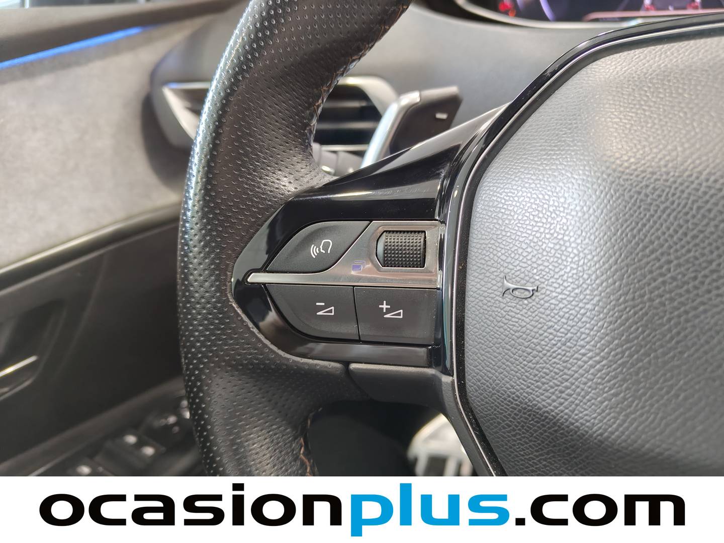 Foto Peugeot 3008 Peugeot 3008 PureTech 130 S&S GT EAT8 (130 CV)