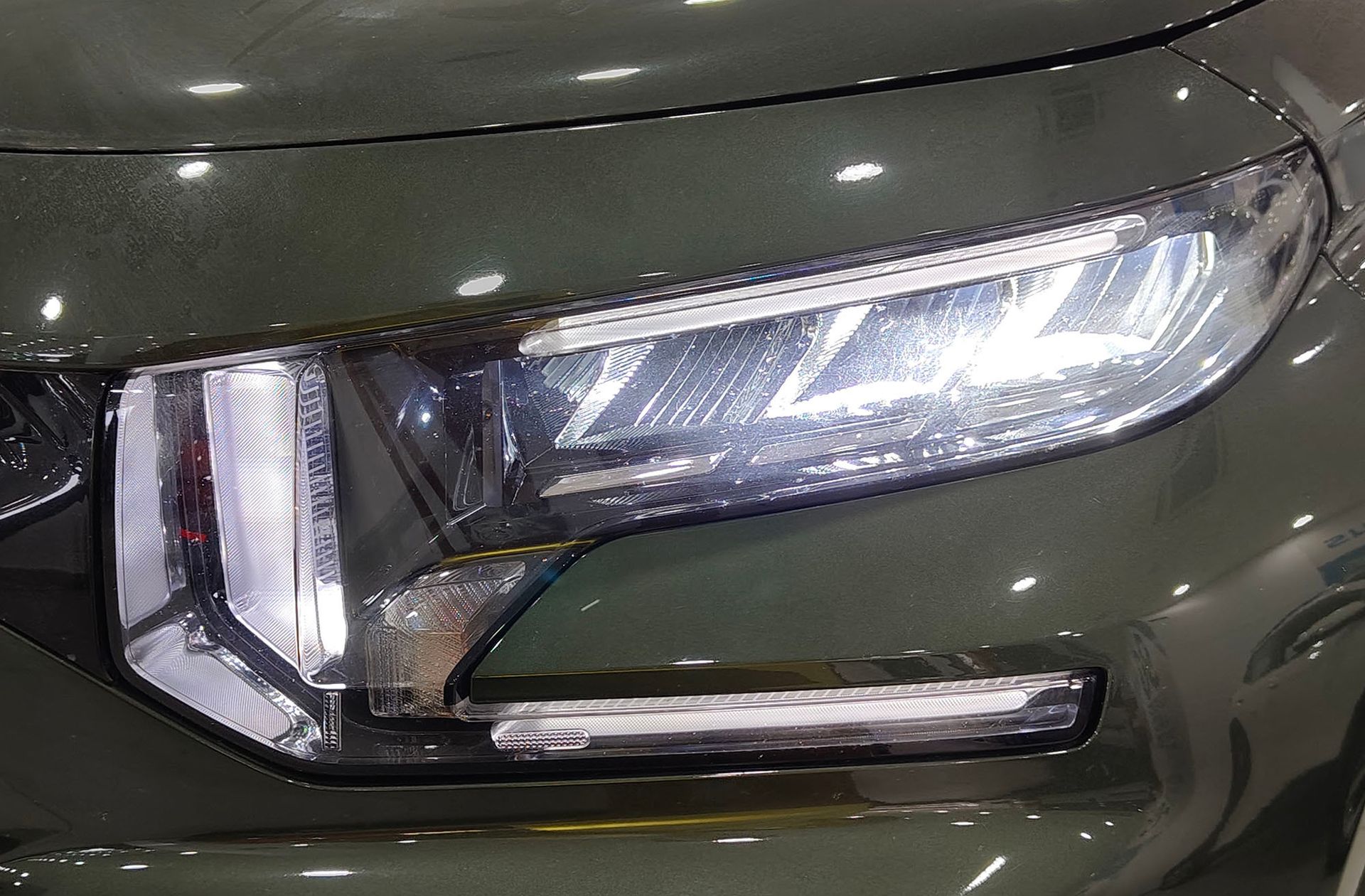 Citroën C3 Aircross Hybrid 145 Plus e-DCS6 - foto 14