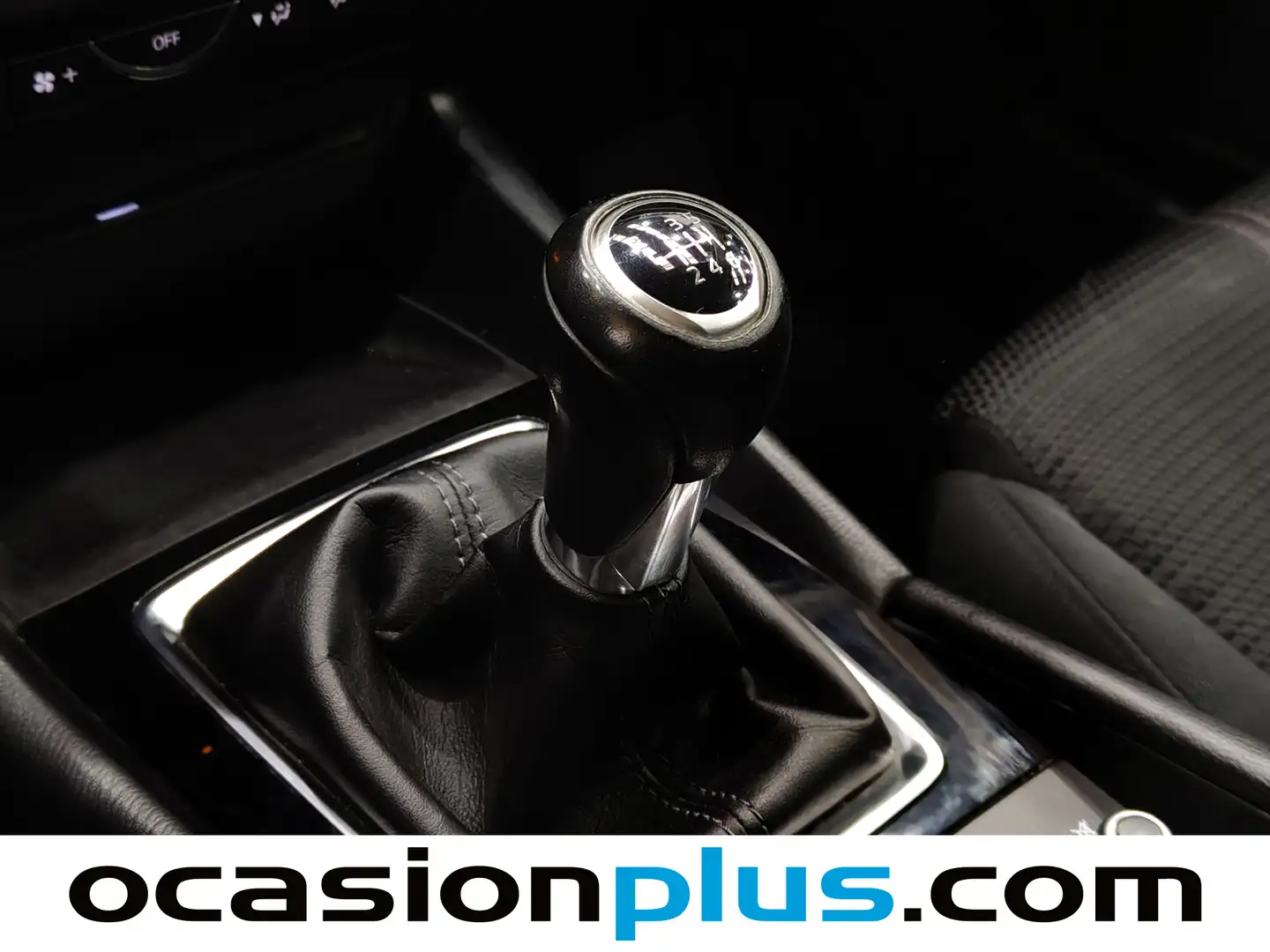 Foto Mazda Mazda3 Mazda Mazda 3 2.0 GE Style Confort SDN MT (120 CV)