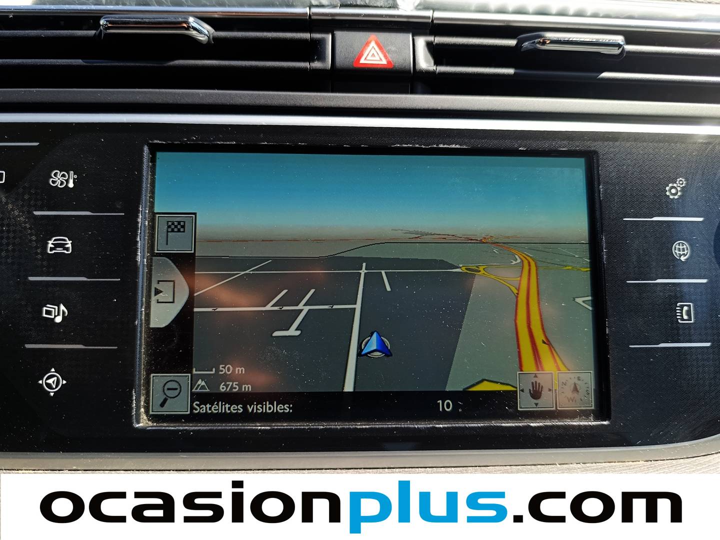 Extras y acabados del Citroën Grand C4 Picasso Citroën Grand C4 Picasso BlueHDi 120 Intensive Plus (120 CV) 7 Plazas