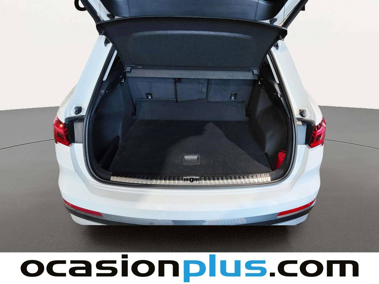 Foto Audi Q3 Audi Q3 Advanced 35 TFSI 110 kW (150 CV) S tronic