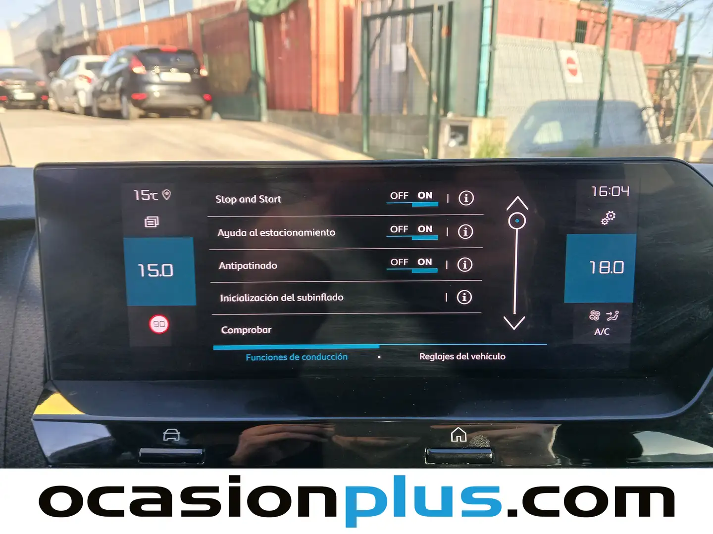 Foto Citroën C4 Citroen C4 BlueHDi 130 S&S Feel Pack EAT8 (130 CV)