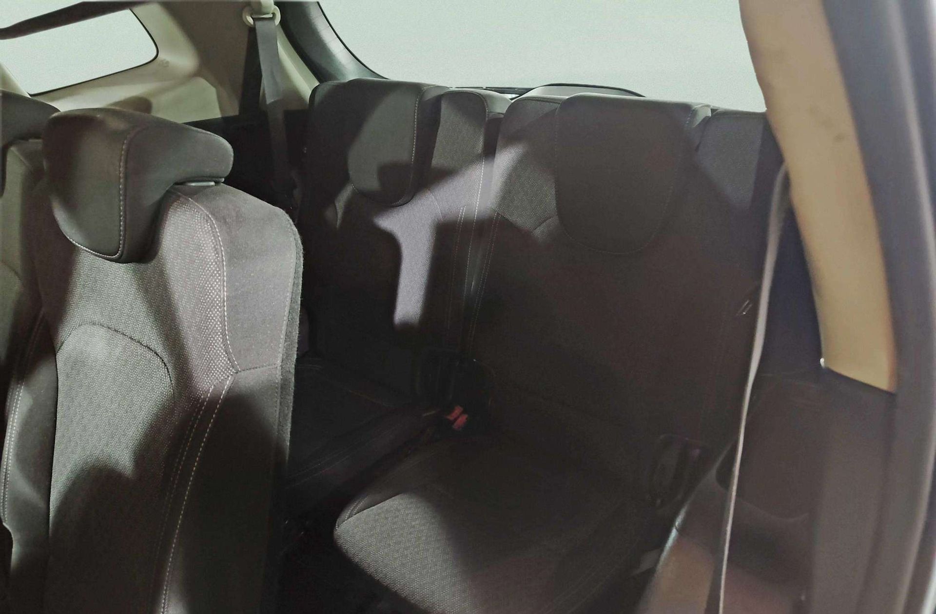 Kia Carens 1.6 GDi Drive 7 plazas - foto 6