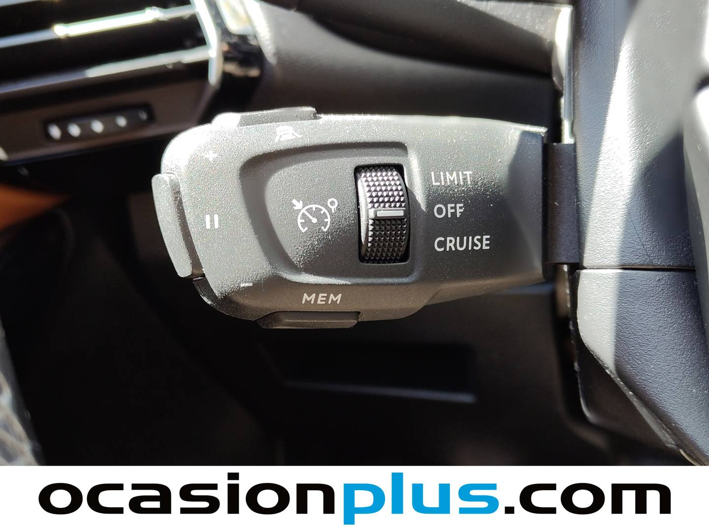 DS DS 7 Crossback DS DS7 Crossback BlueHDi 180 Grand Chic Auto (180 CV) 2019