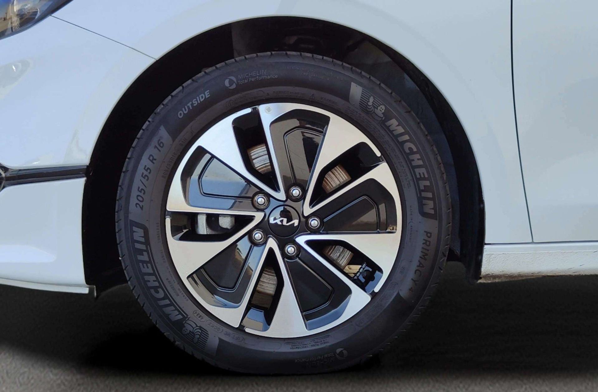 Kia Ceed 1.0 T-GDi Concept - foto 35