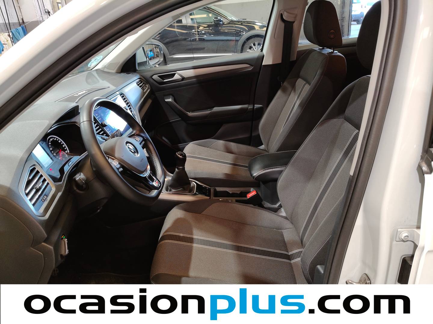 Foto asientos delanteros Volkswagen T-Roc Volkswagen T-Roc Advance R-Line 1.0 TSI (110 CV)