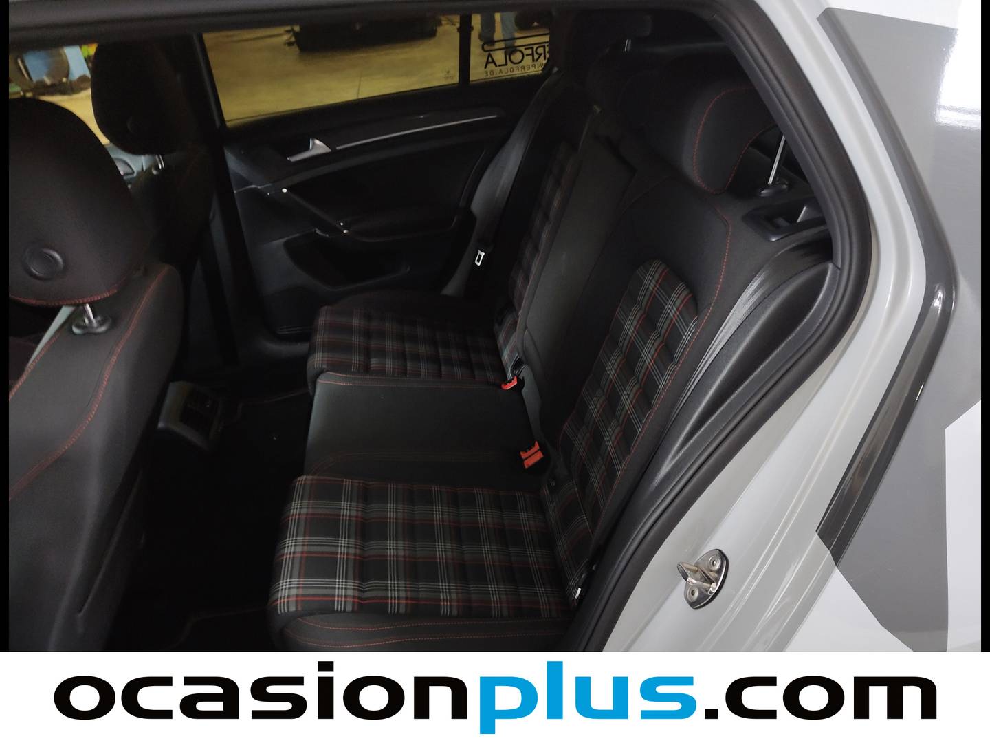 Foto asientos traseros Volkswagen Golf Volkswagen Golf GTI 2.0 TSI (230 CV)