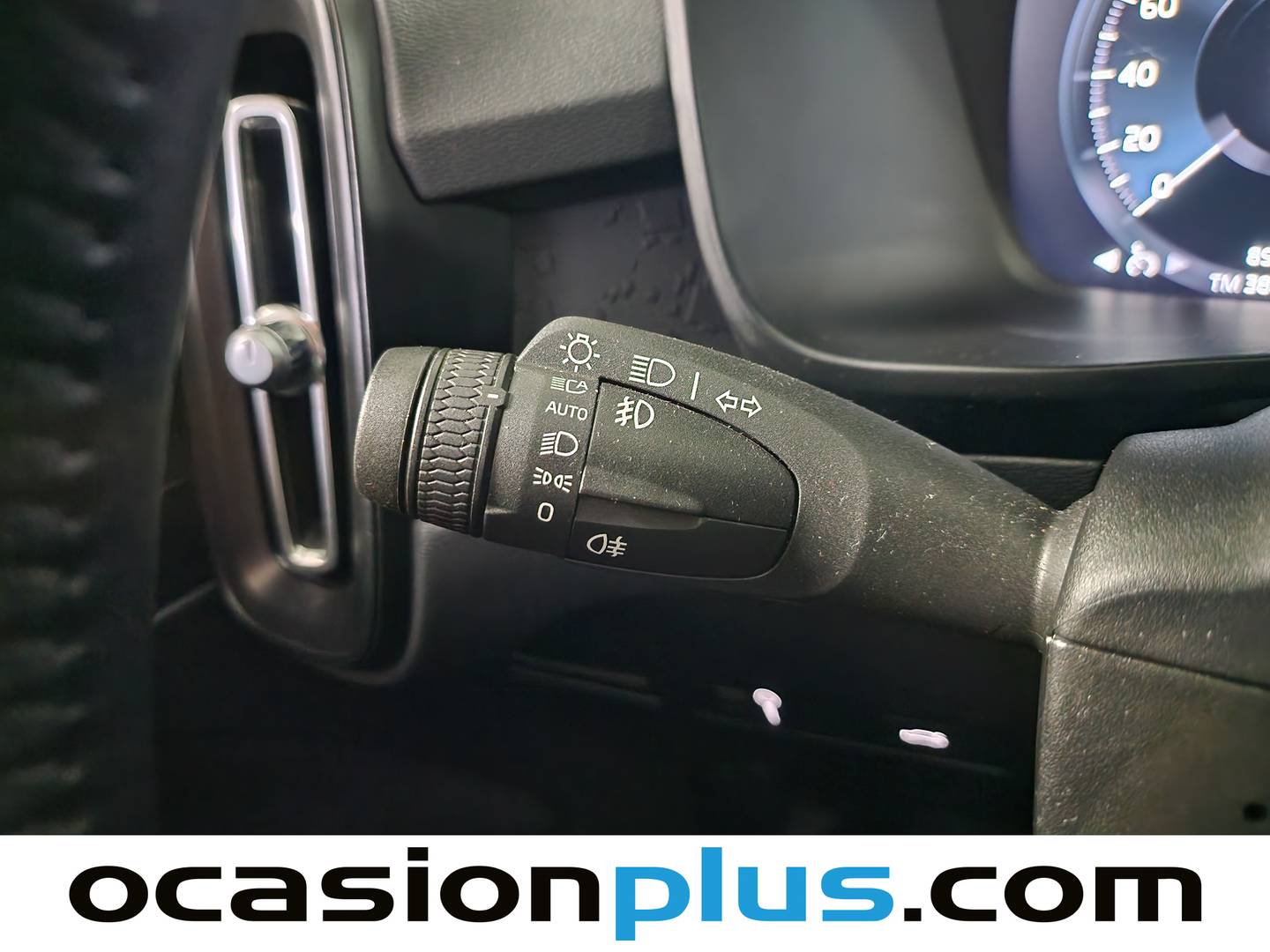 Volvo XC40 Volvo XC40 T2 Momentum Core (129 CV) de ocasión