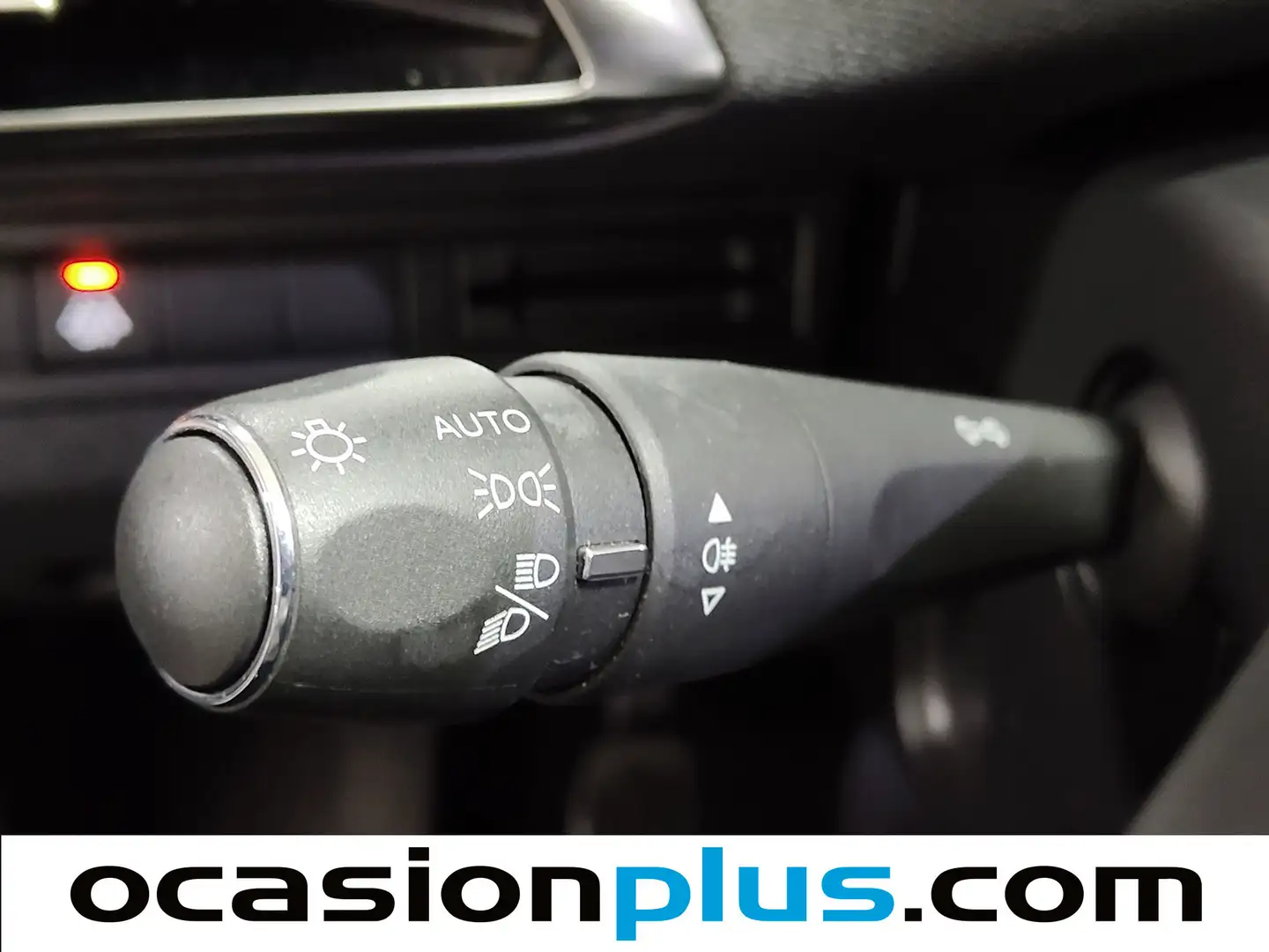 Foto Peugeot 3008 Peugeot 3008 PureTech 130 S&S Allure Pack (130 CV)