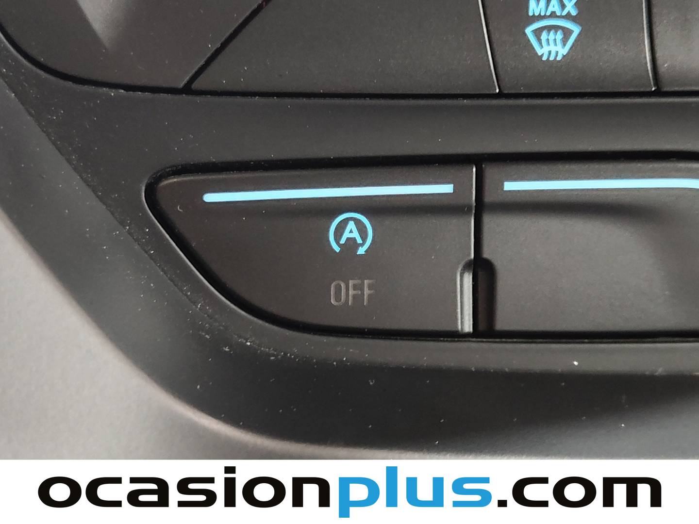 Acabados Ford Kuga Ford Kuga 2.0 TDCI S&S ST-Line 4x2 (150 CV)