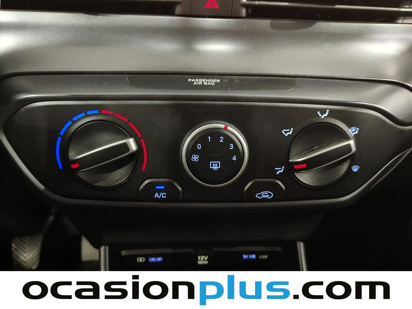 Foto Hyundai Bayon Hyundai Bayon 1.2 MPI Essence (84 CV)