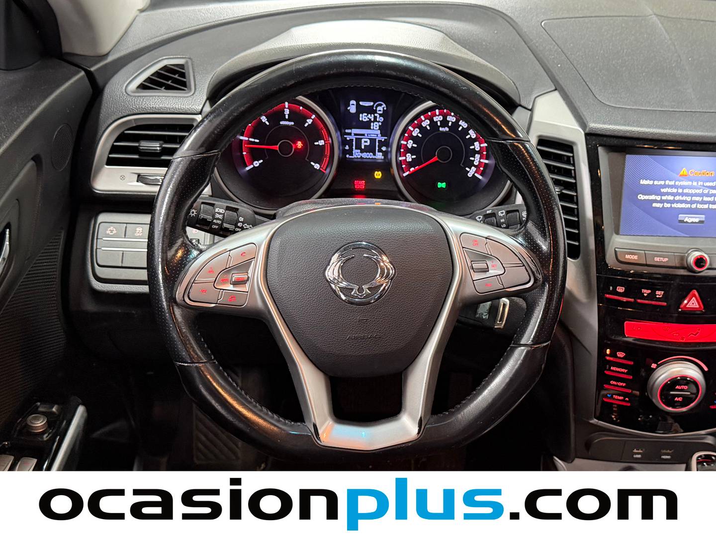 Foto SsangYong Tivoli Ssangyong Tivoli 1.6 D16T Limited Auto 4x2 (115 CV)