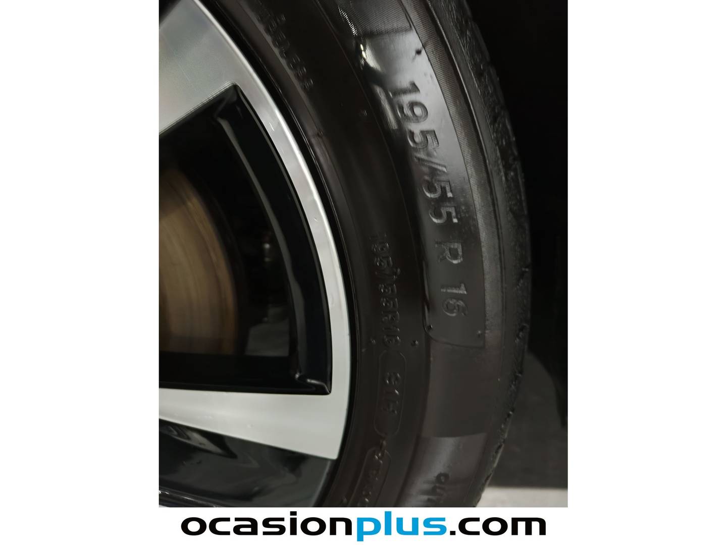 Foto Peugeot 208 Peugeot 208 PureTech 100 Allure (100 CV)