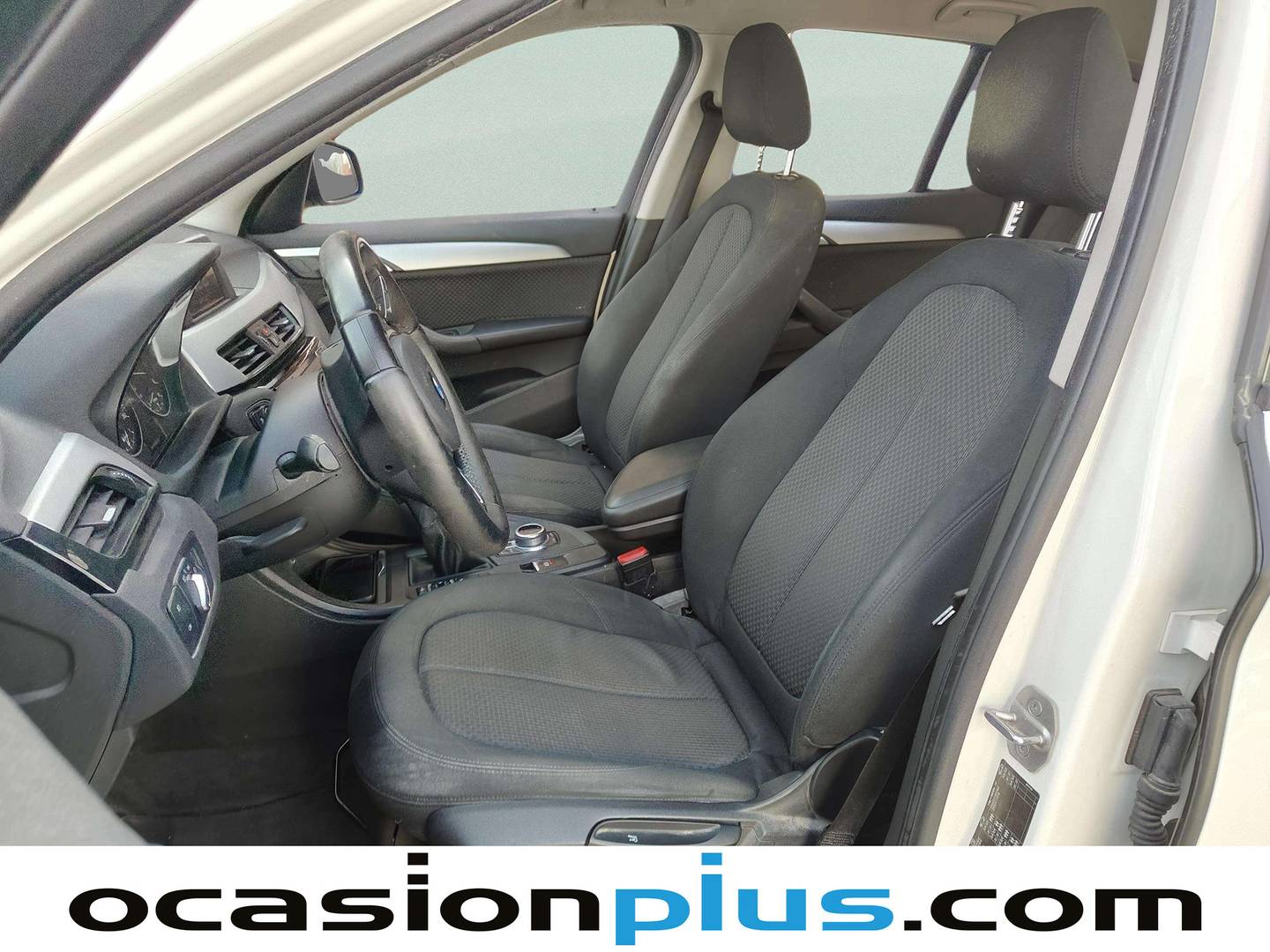 Foto asientos delanteros BMW X1 BMW X1 sDrive18d (150 CV)