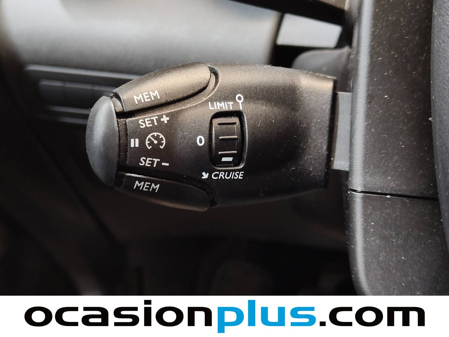 Citroën C3 Citroën C3 PureTech 82 Feel (83 CV) seminuevo