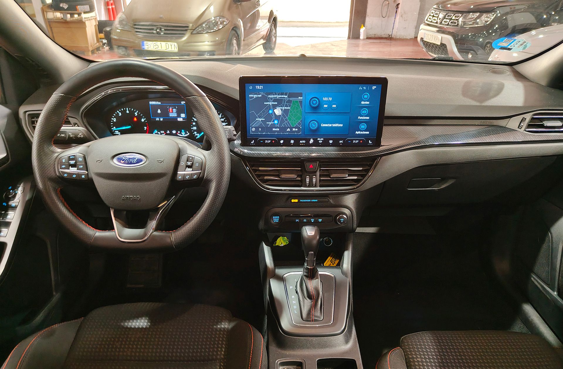 Ford Focus SportBreak 1.0 EcoBoost MHEV ST-Line - foto 6