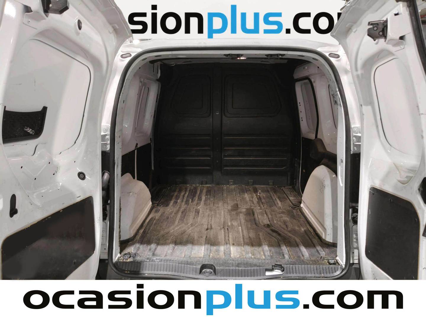 Foto asientos traseros Mercedes Citan Mercedes Citan Furgon 110 CDI Base Largo (95 CV)