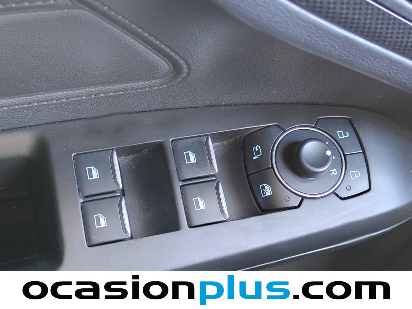 Ford Focus Ford Focus 1.0 Ecoboost MHEV ST-Line Auto (155 CV) 155cv