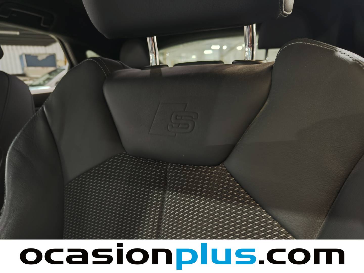 Foto Audi Q3 Sportback Audi Q3 Sportback Sportback Black line 40 TDI quattro (200 CV) S tronic Pack S-Line