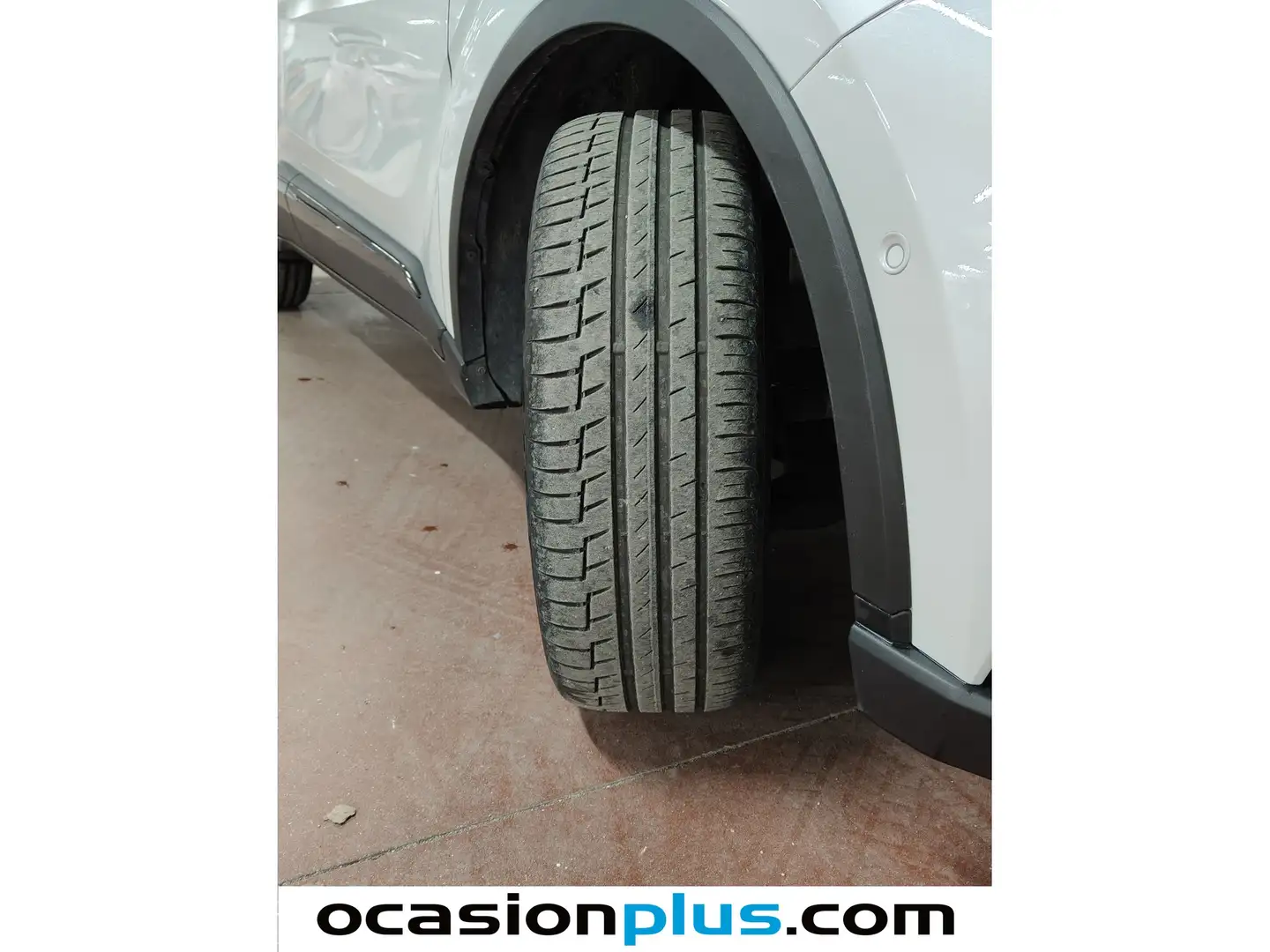 Foto Toyota C-HR Toyota C-HR 180H GR Sport (184 CV)