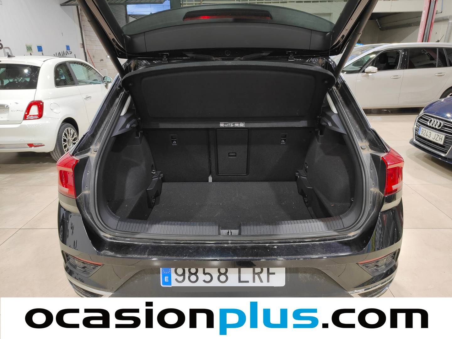 Foto Volkswagen T-Roc Volkswagen T-Roc Advance 2.0 TDI (150 CV) DSG