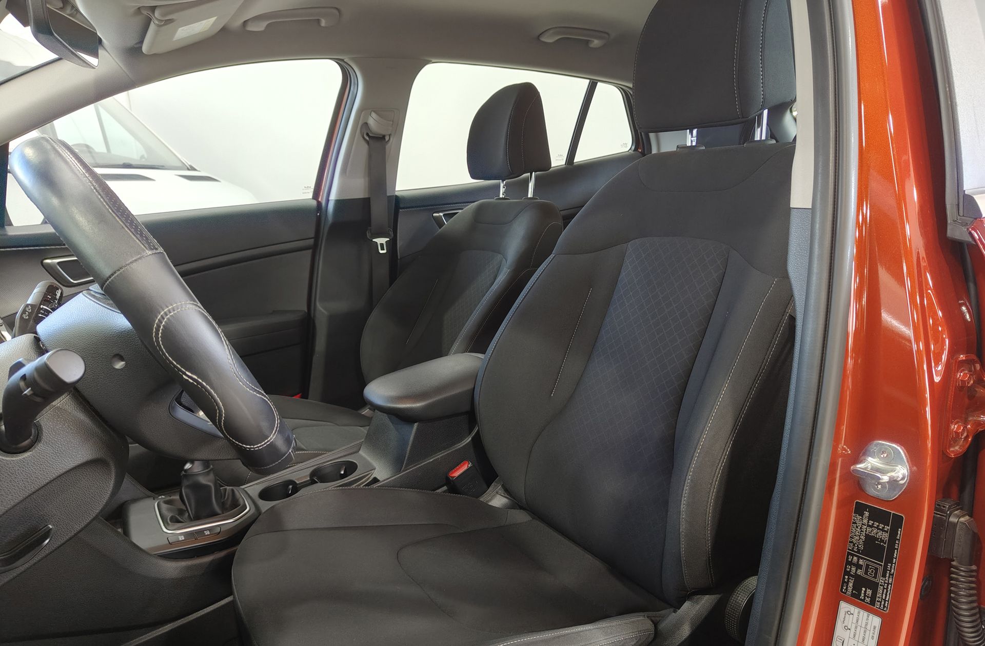Kia Sportage 1.6 CRDi Concept 4x2 - foto 10