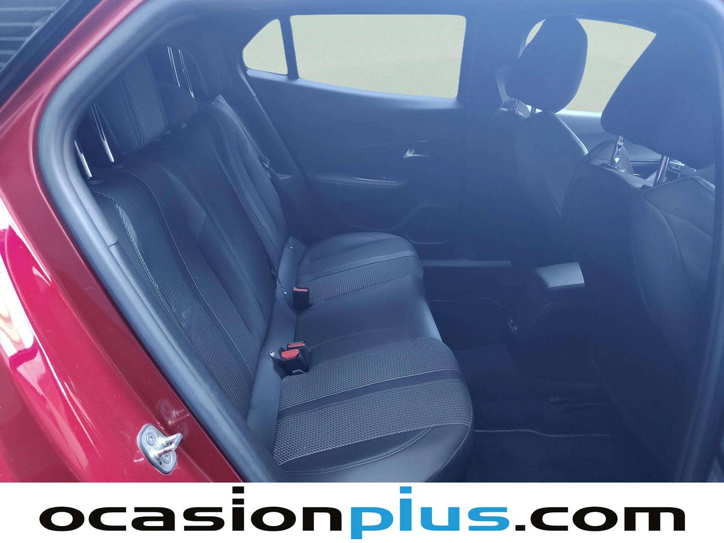 Peugeot 2008 Peugeot 2008 PureTech 130 GT Line (130 CV) gasolina