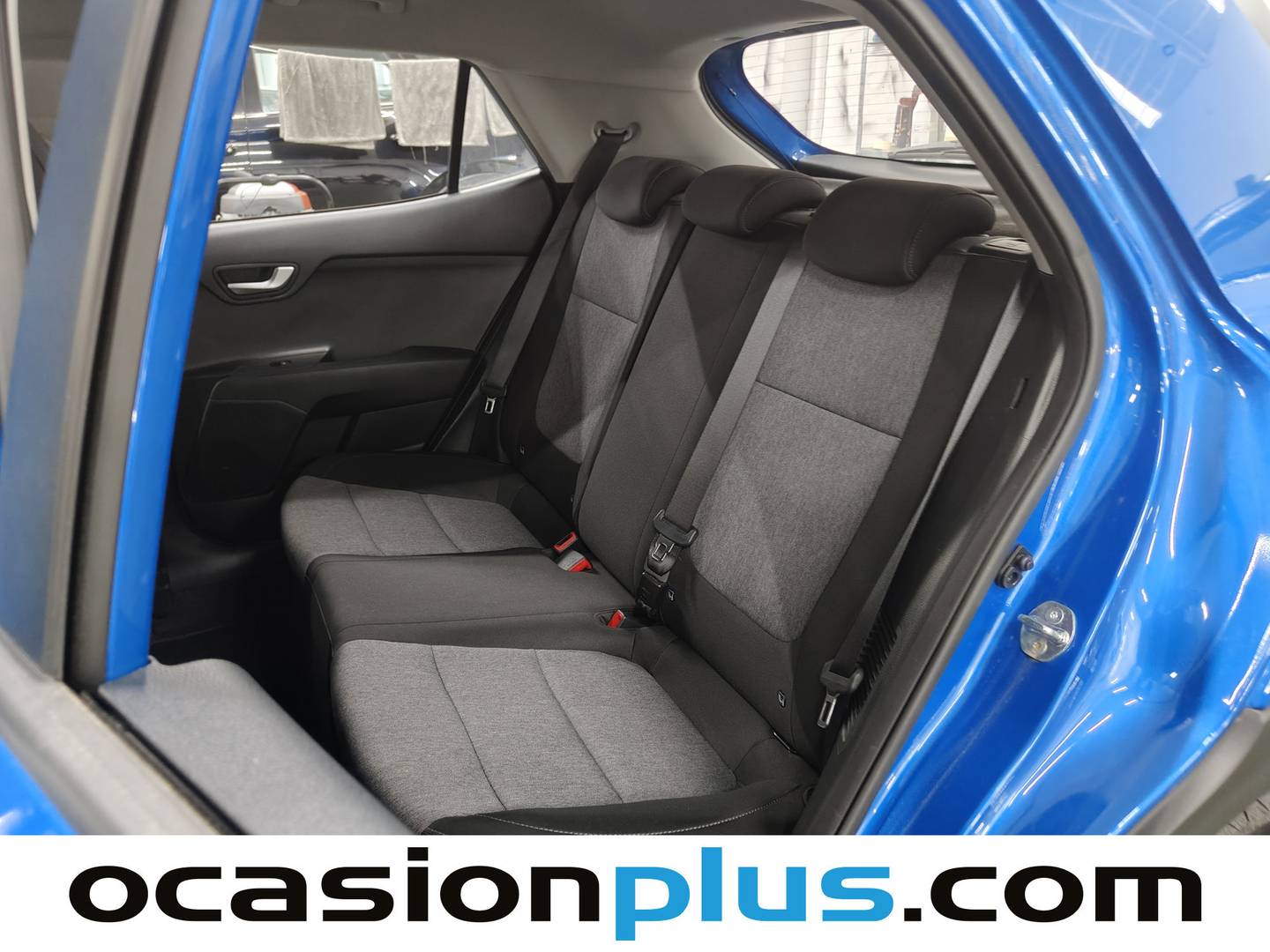 Foto asientos traseros KIA Stonic KIA Stonic 1.0 T-GDi MHEV MT Concept (100 CV)