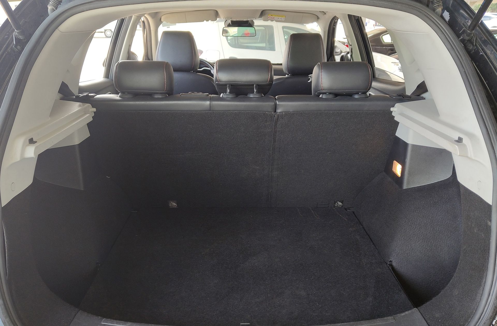 MG ZS 1.0T Luxury - foto 17