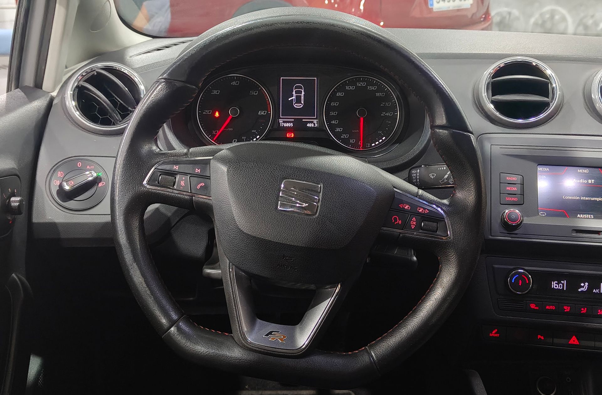 SEAT Ibiza 1.4 TDI CR FR - foto 17