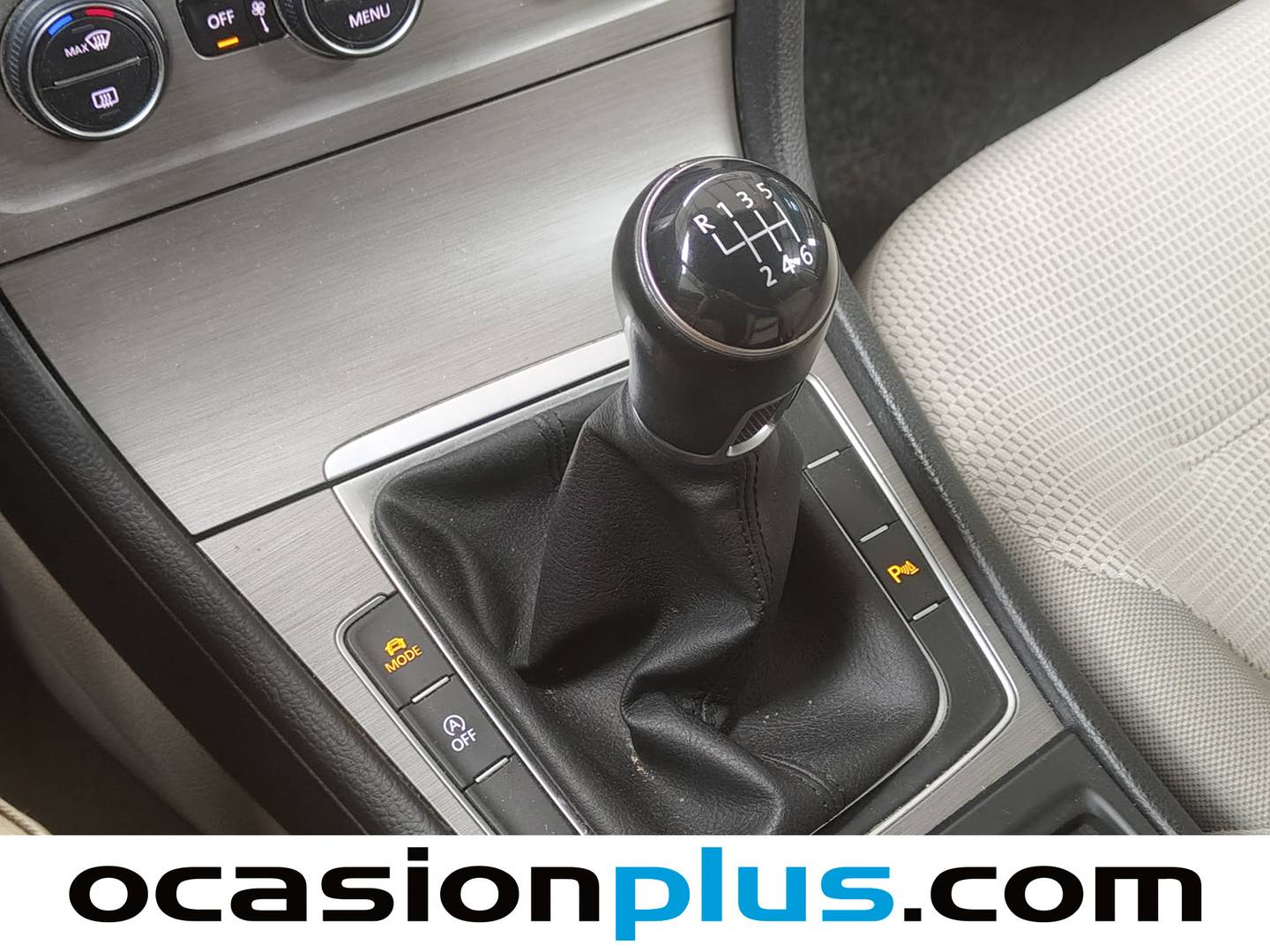 Foto Volkswagen Golf Volkswagen Golf Variant Advance 2.0 TDI BMT (150 CV)