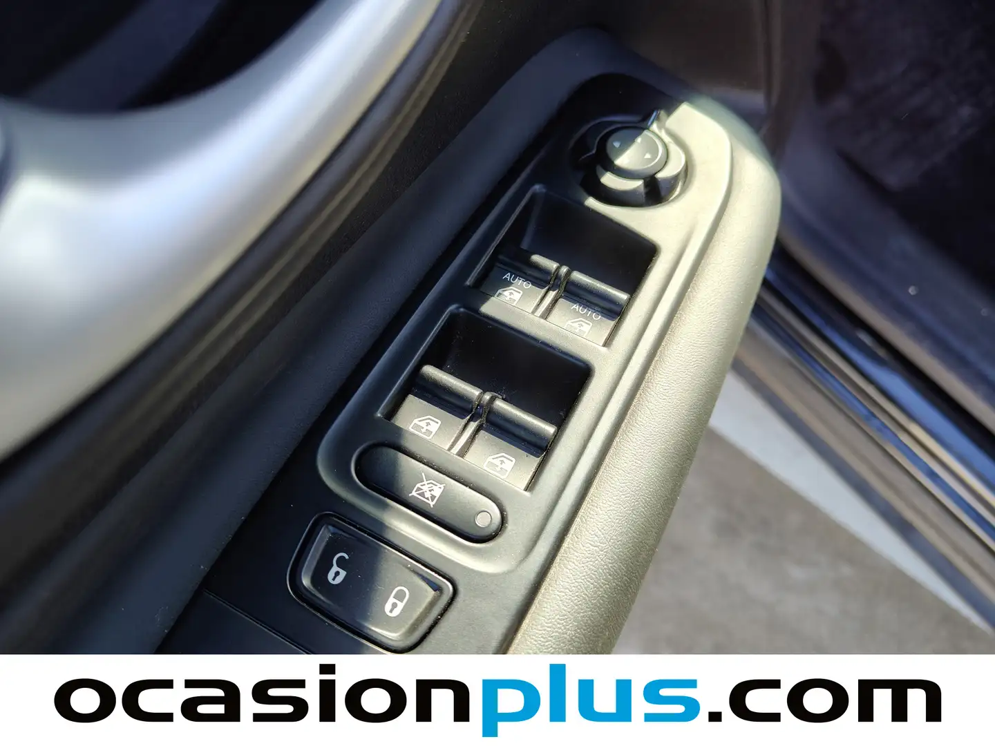 Foto Jeep Renegade Jeep Renegade eHybrid 1.5 Limited ATX (130 CV)