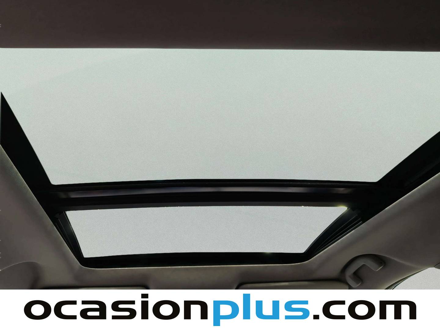 Extras y acabados del Nissan X-TRAIL Nissan X-Trail 1.6 dCi Tekna 4x2 XTronic 7 plazas (130 CV)