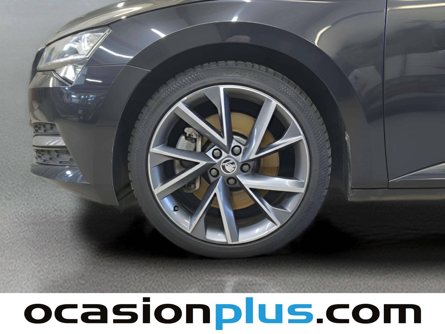 Foto Skoda Superb Skoda Superb Combi 2.0 TSI Sportline 4x4 DSG (272 CV)