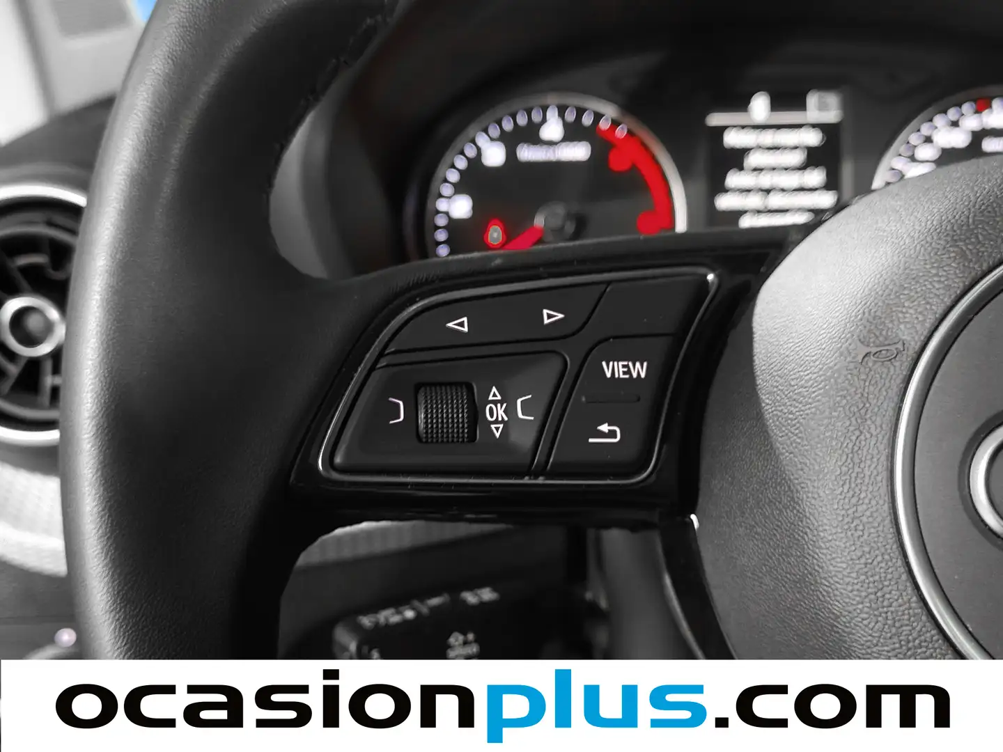 Foto Audi Q2 Audi Q2 Advanced 30 TDI (116 CV) S tronic