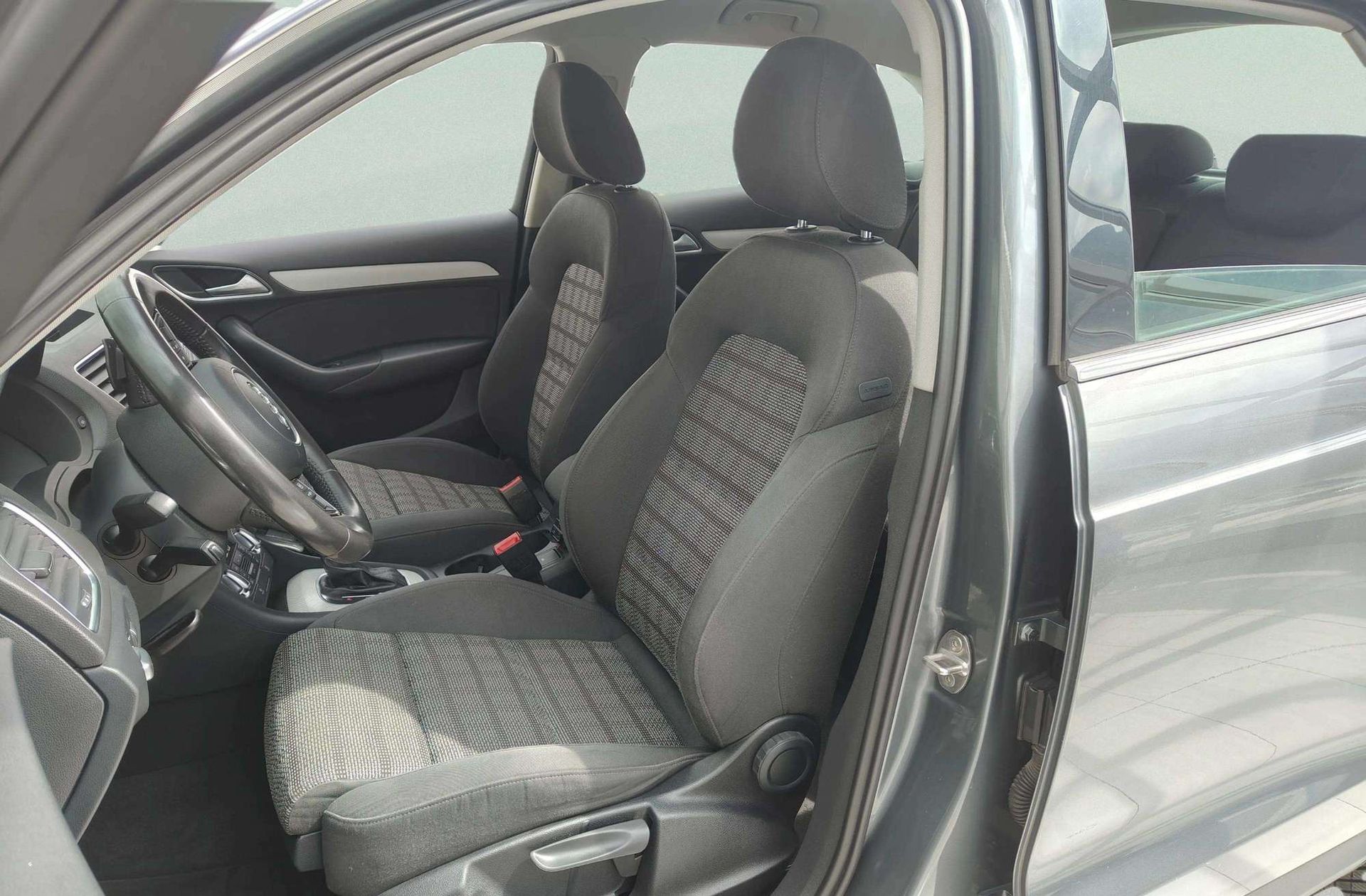 Audi Q3 Ambition 2.0 TDI quattro S tronic - foto 8