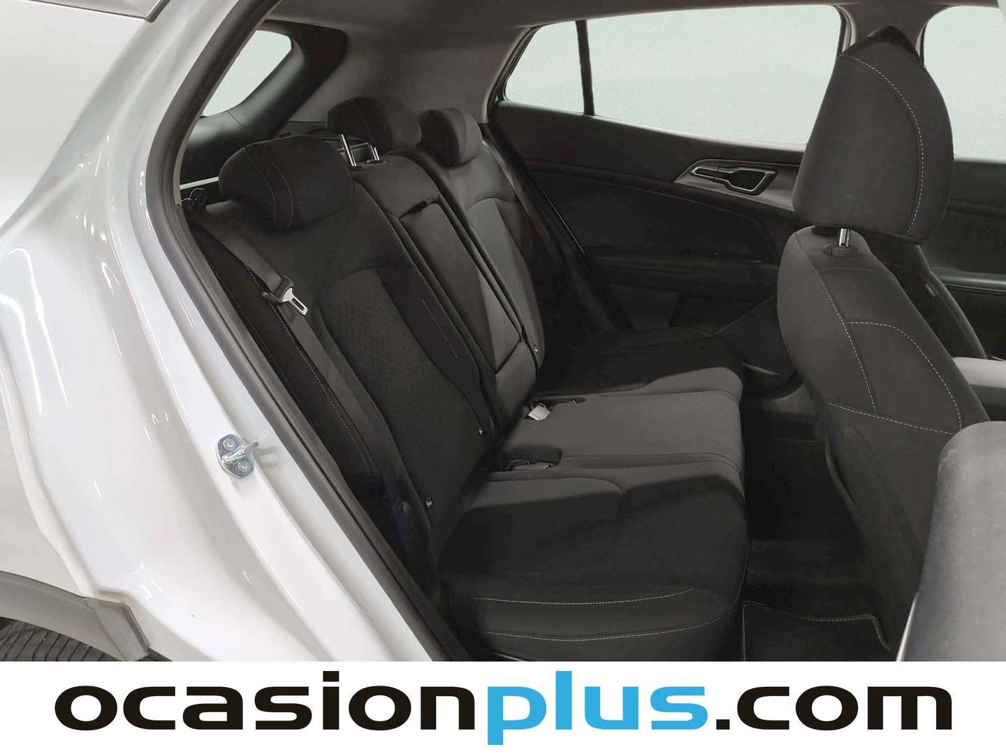 Foto KIA Sportage Kia Sportage 1.6 CRDi MHEV Business 4x2 DCT  (136 CV)