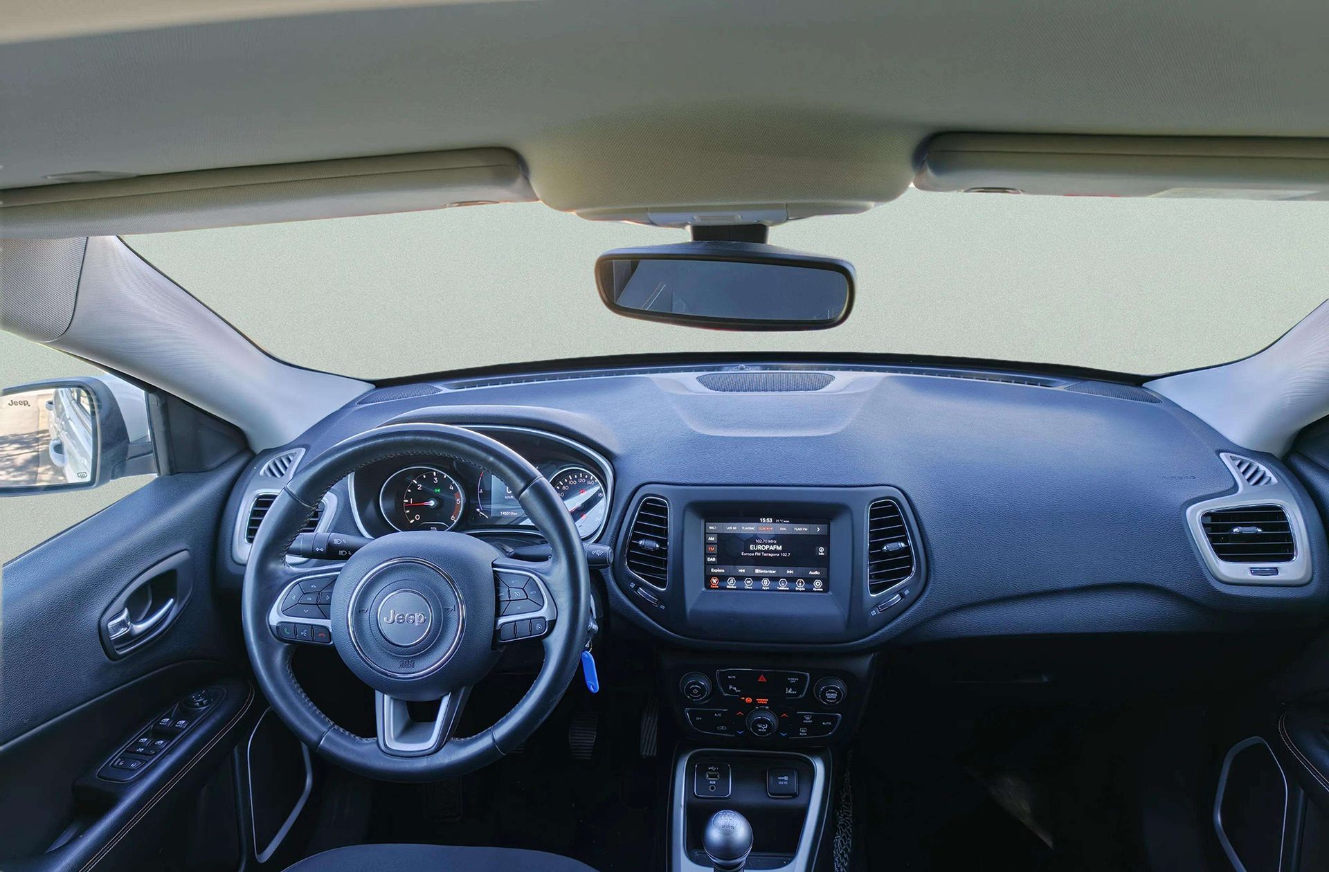 Jeep Compass 1.6 MultiJet Longitude 4x2 - foto 6
