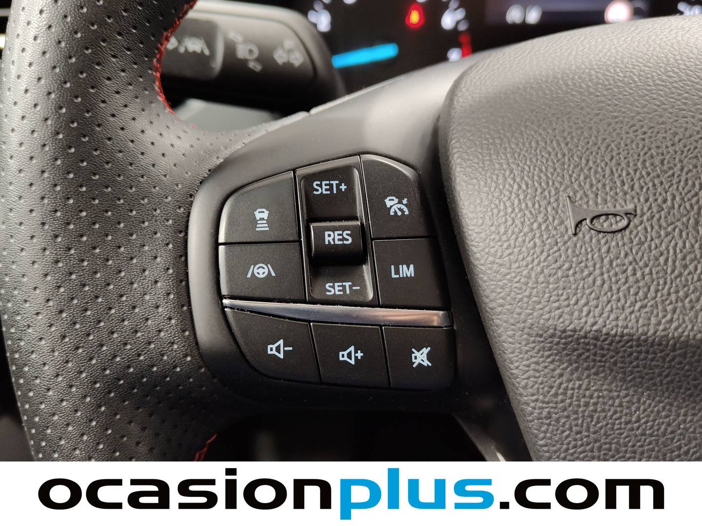 Ford Focus Ford Focus Focus 1.0 Ecoboost MHEV ST-Line Auto (155 CV) 155cv