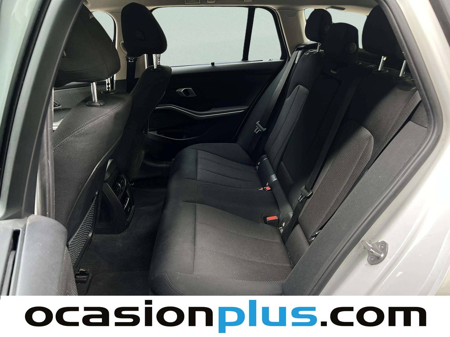 Foto asientos traseros BMW Serie 3 BMW Serie 3 318d Touring (150 CV)