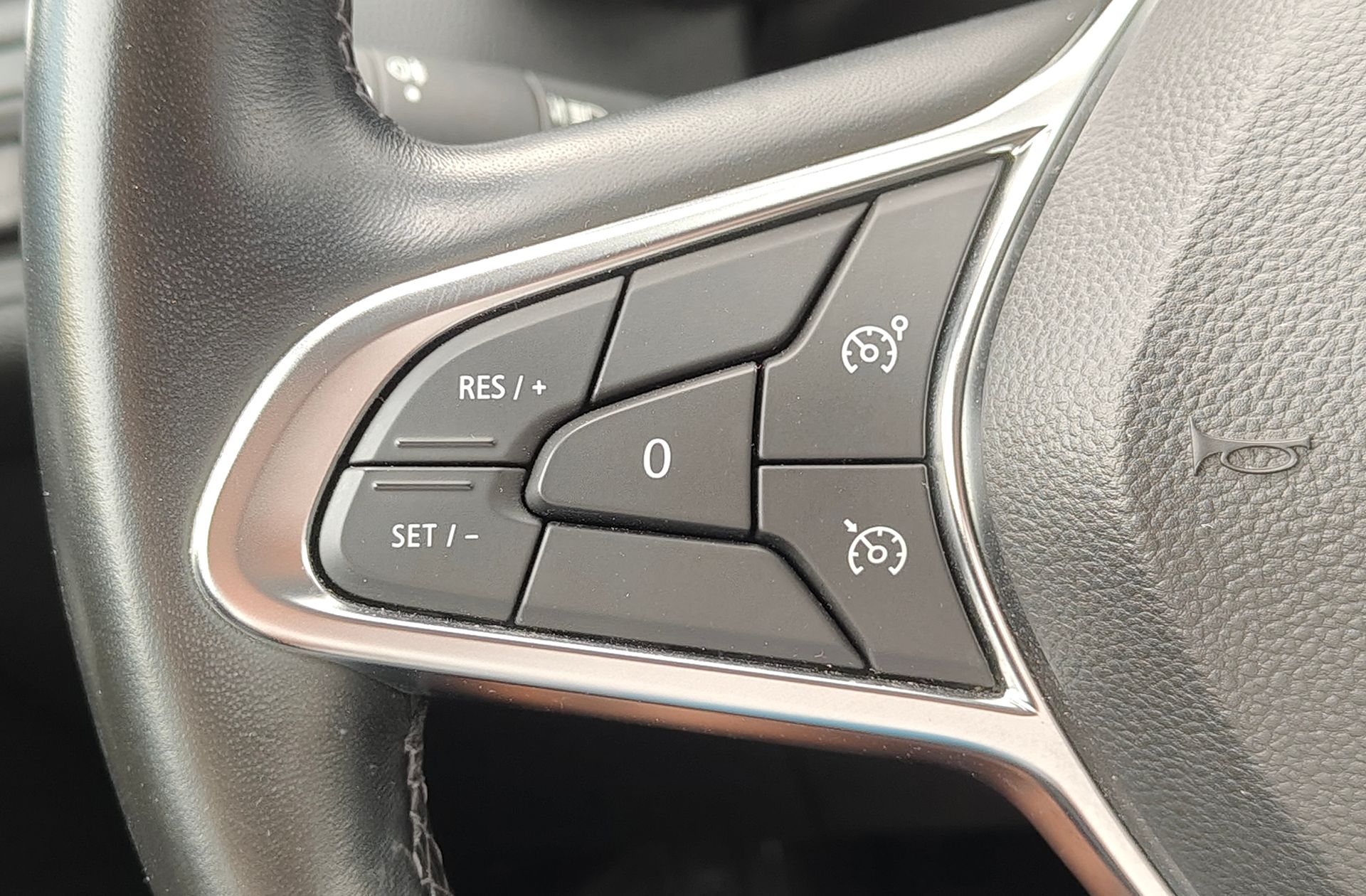 Renault Captur Zen E-Tech Híbrido enchufable - foto 29