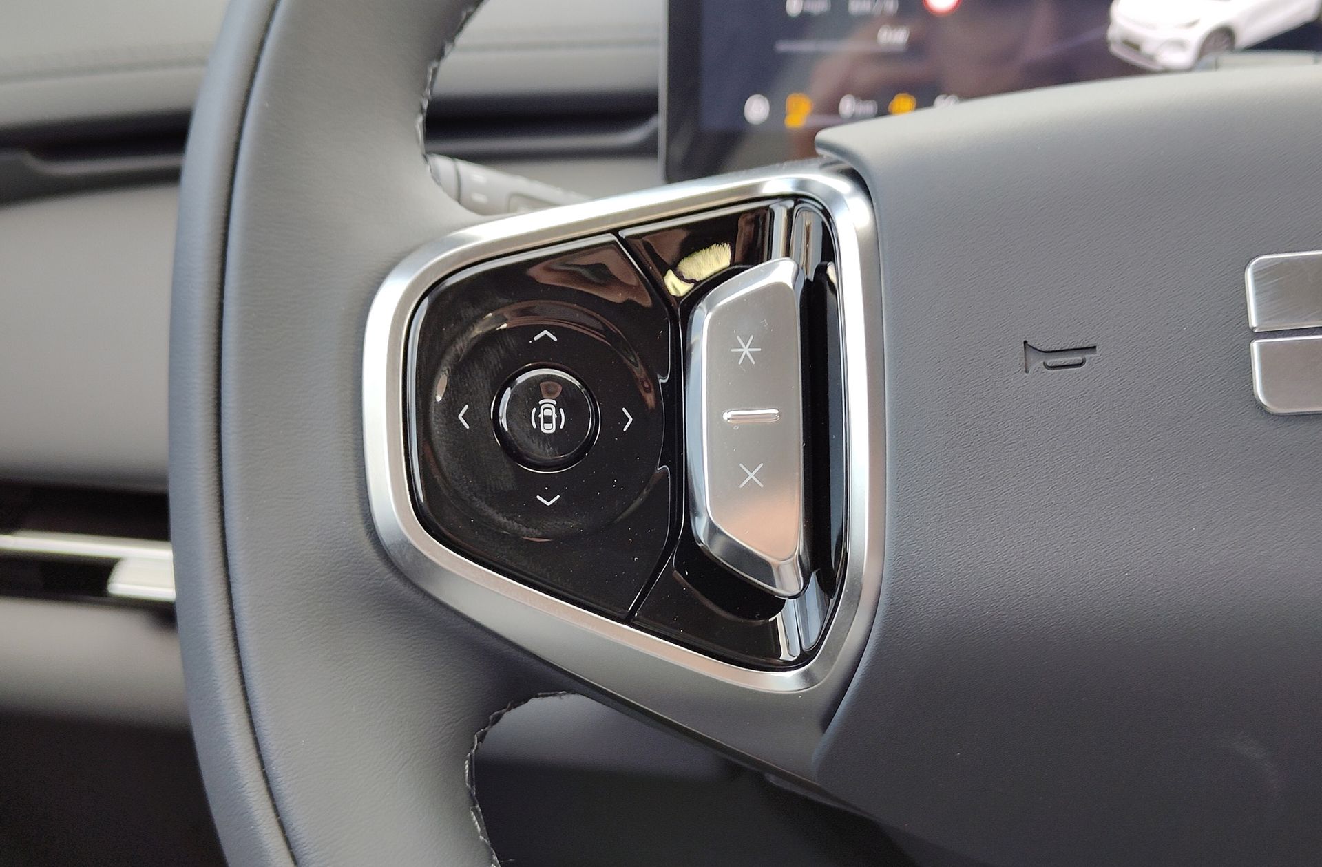 Geely Starray EM-i 1.5 PHEV Pro - foto 30